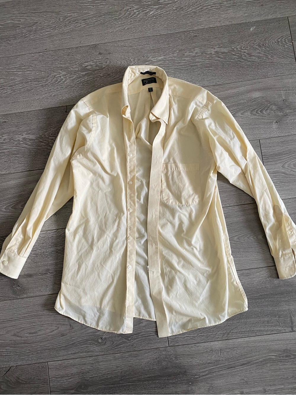 Arrow Classic Men's Long-Sleeve Dress Shirt - Cream